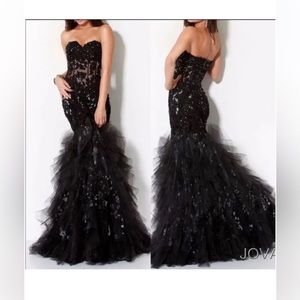 Jovani Black Corset Sequin prom dress - Sz 8